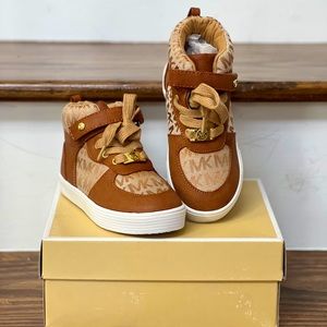 Michael Kors Sneakers
